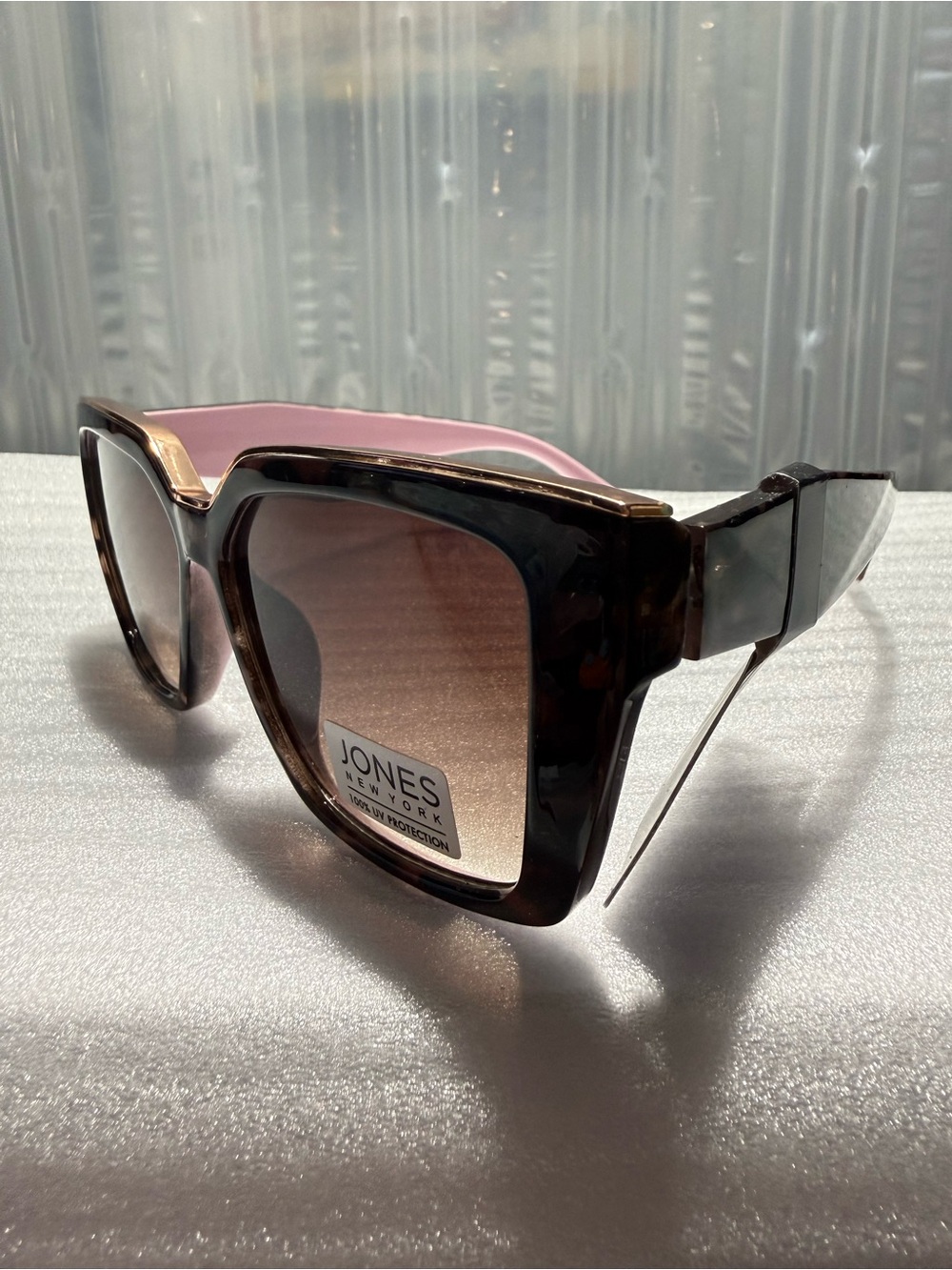 Jones New York Women's Oversized Square Sunglasses Tortoise Pink Gold JN58337